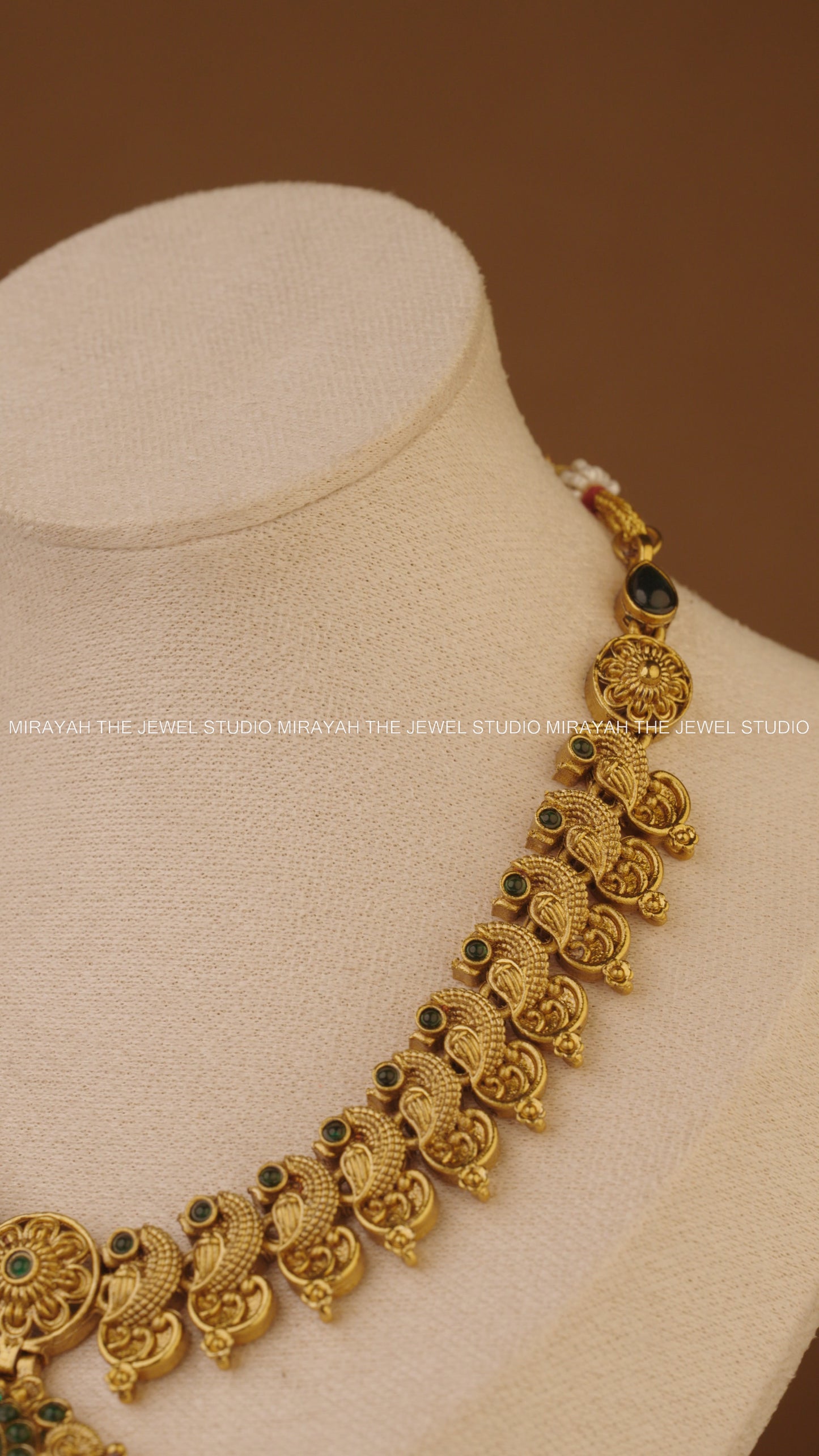 ANANDA MAYURAM NECKLACE - GREEN