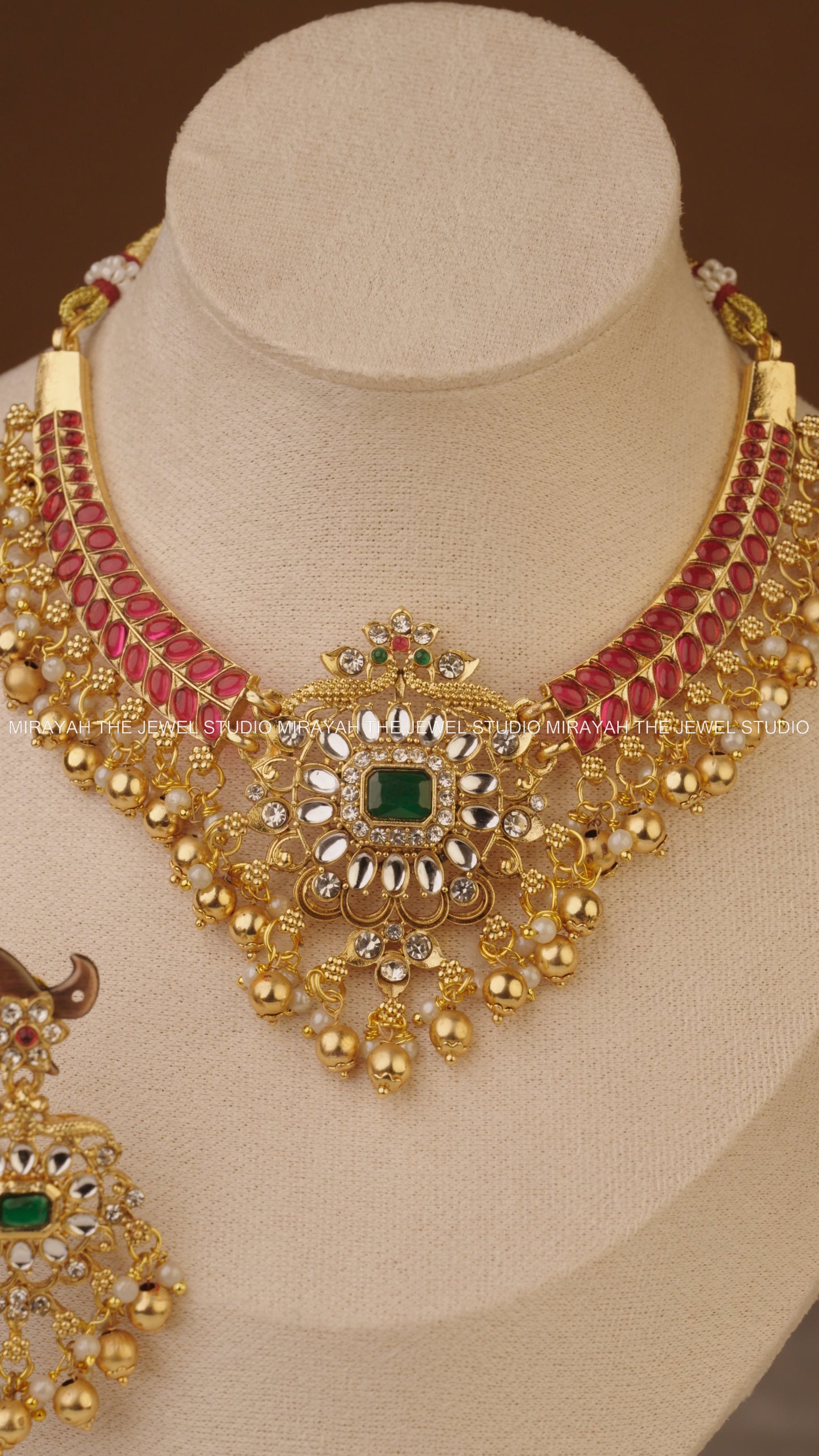 SHOBIKA GOLD PEARL NECKLACE