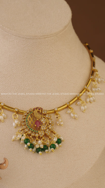 PREMIUM PEARL PEACOCK HASLI