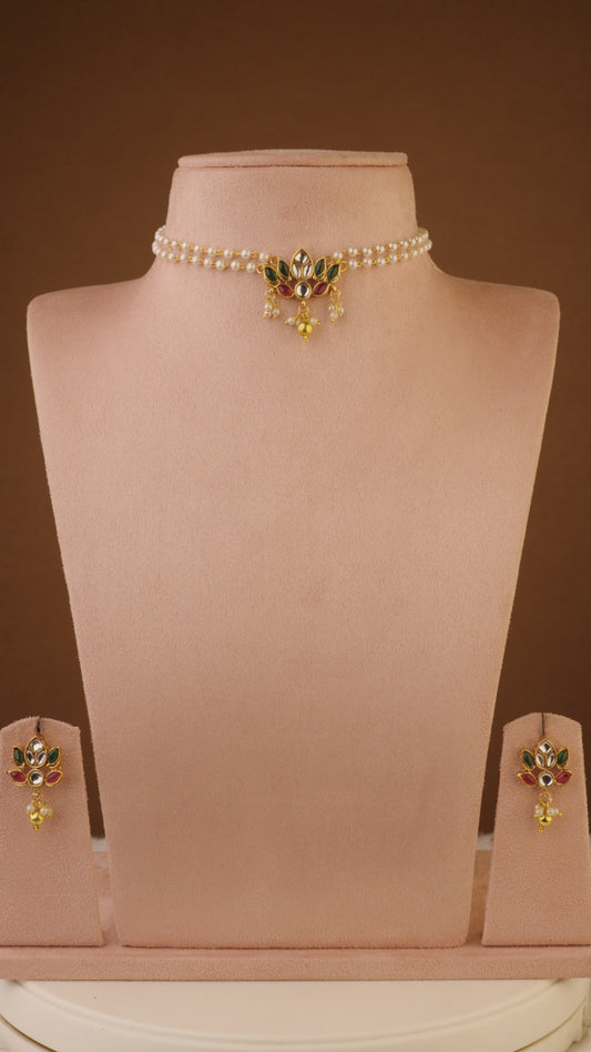 PEARL TAMARA CHOKER
