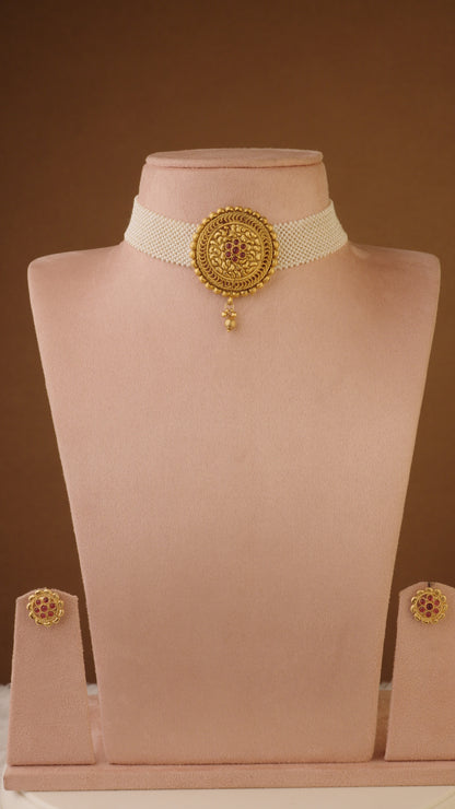 MUKTA CHAKRA CHOKER - RED