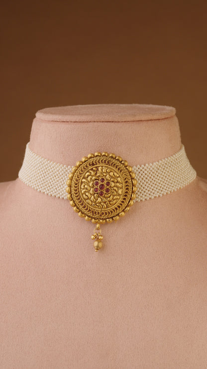 MUKTA CHAKRA CHOKER - RED