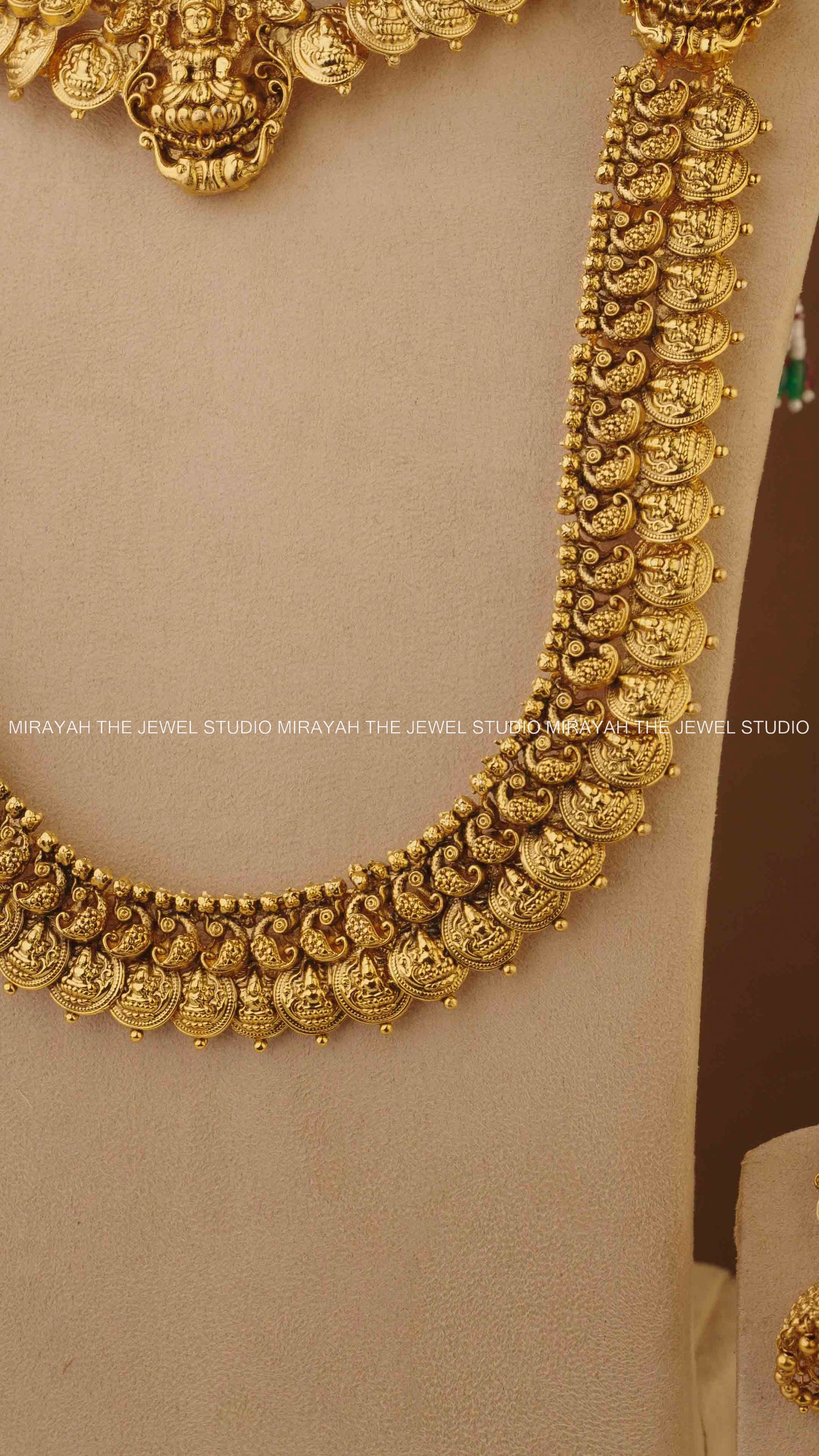 GOLD VISHRAANTHI BRIDAL COMBO
