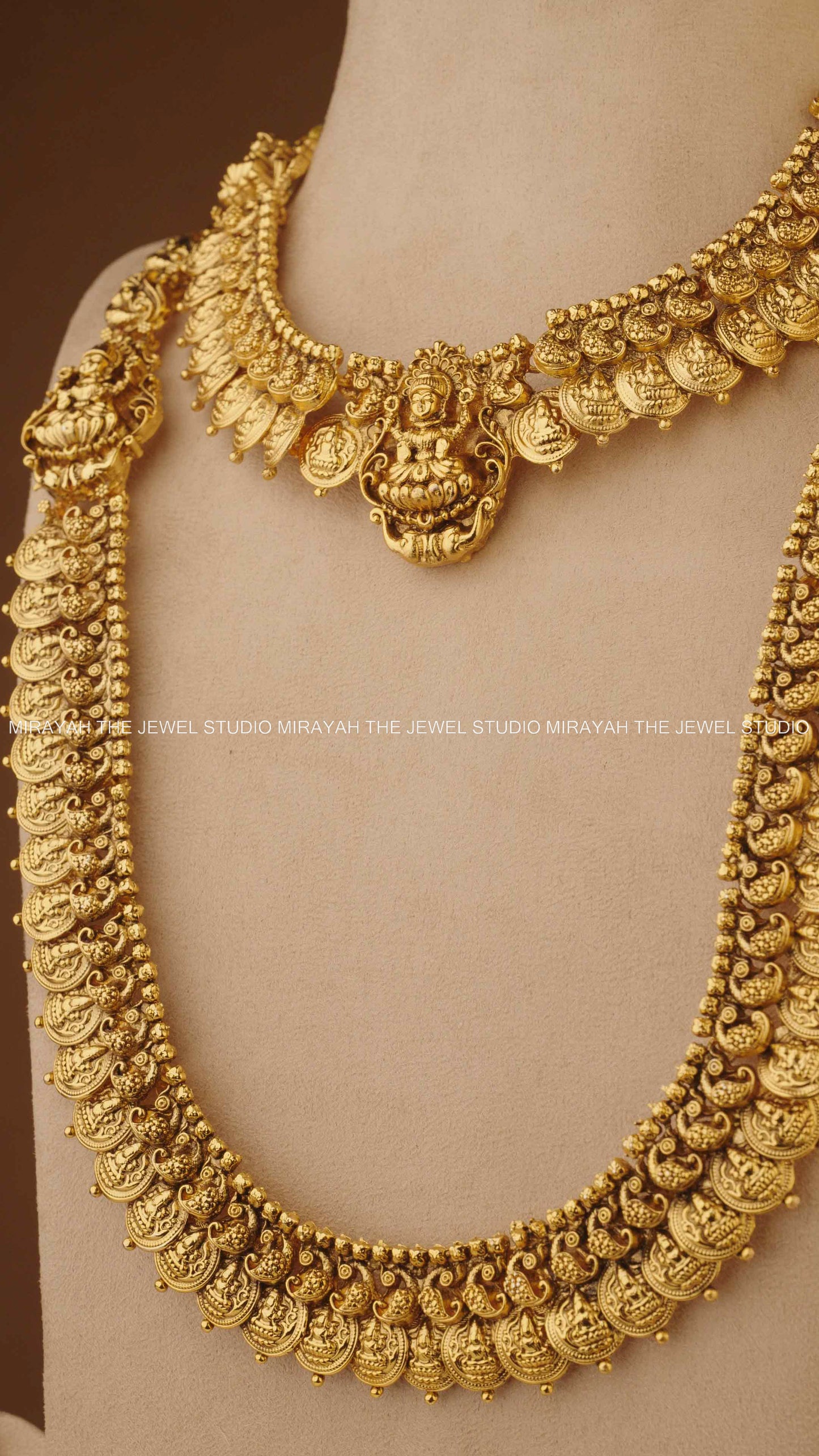 GOLD VISHRAANTHI BRIDAL COMBO