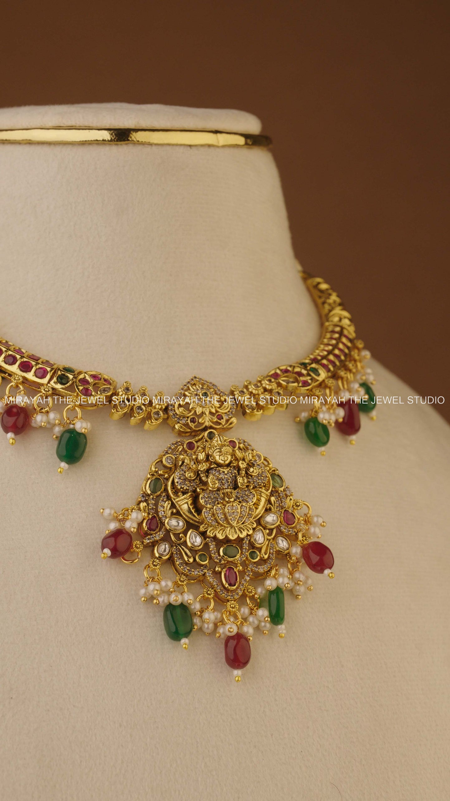 SRI HARINI GOLD KANTI