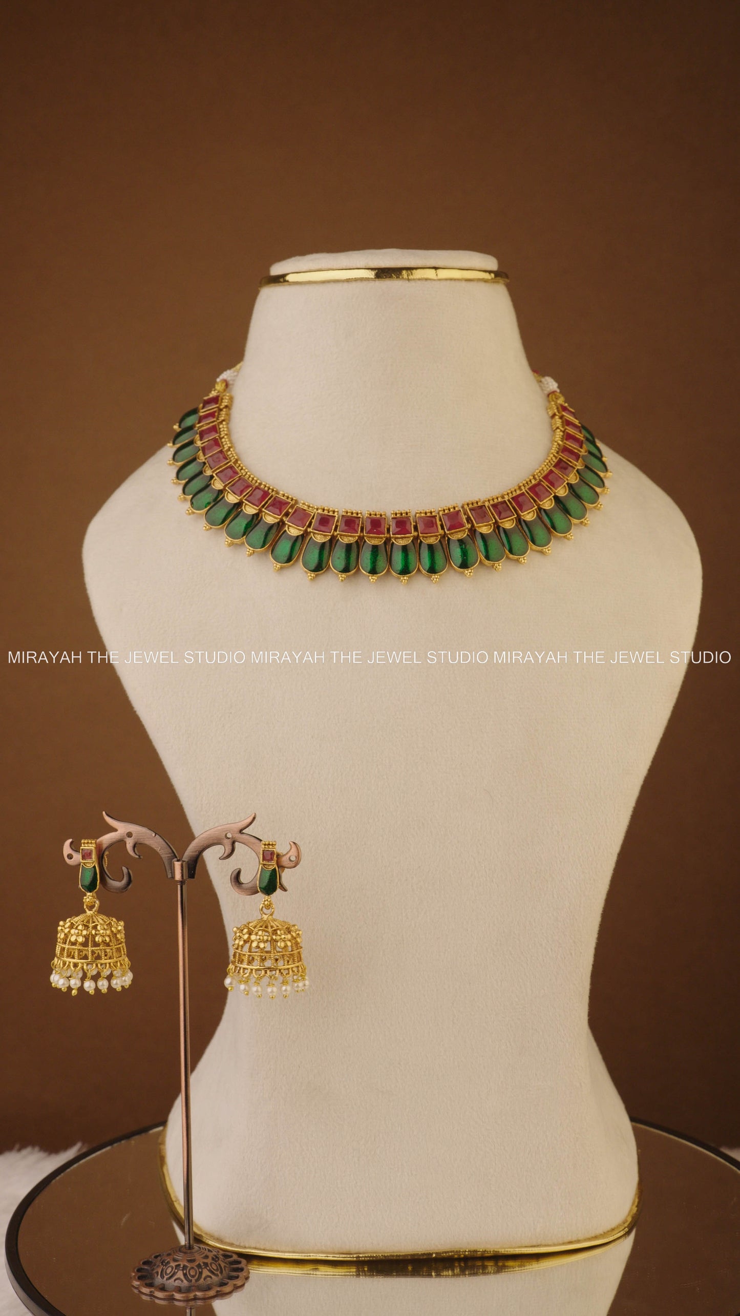 PUSHKARA PETALS ENAMEL NECKLACE