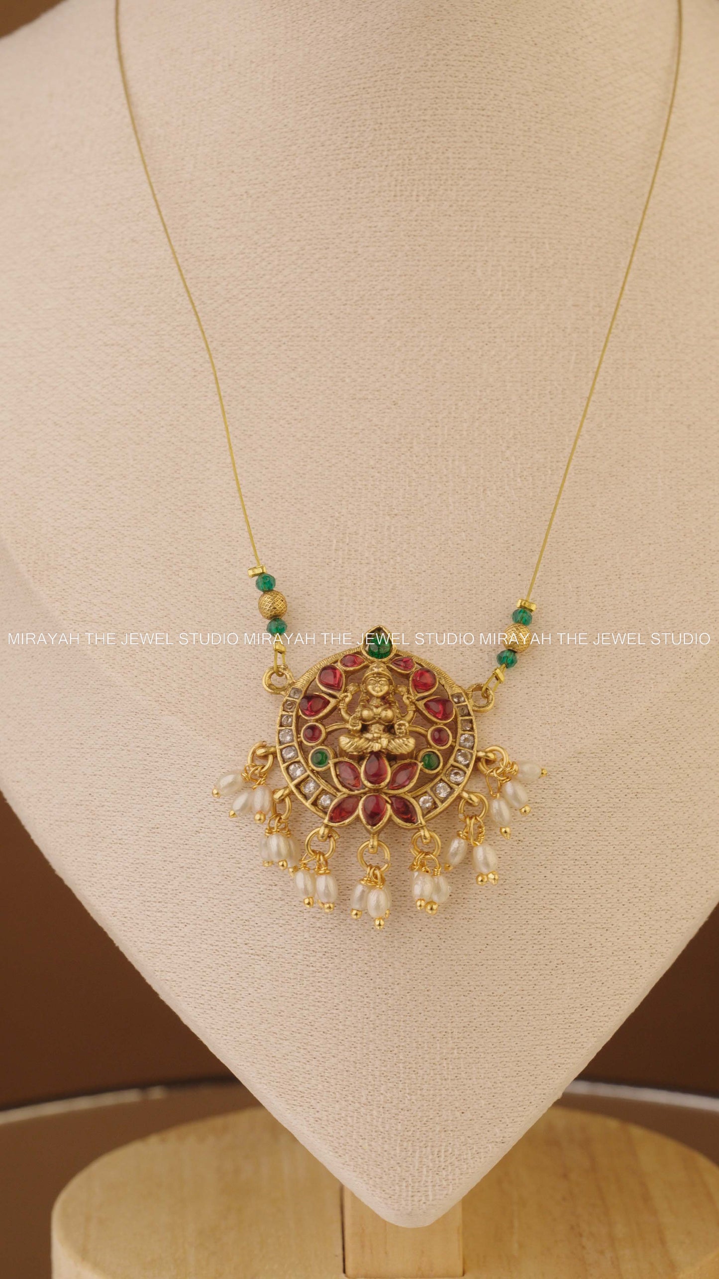 AAROHI INVISIBLE CHAIN