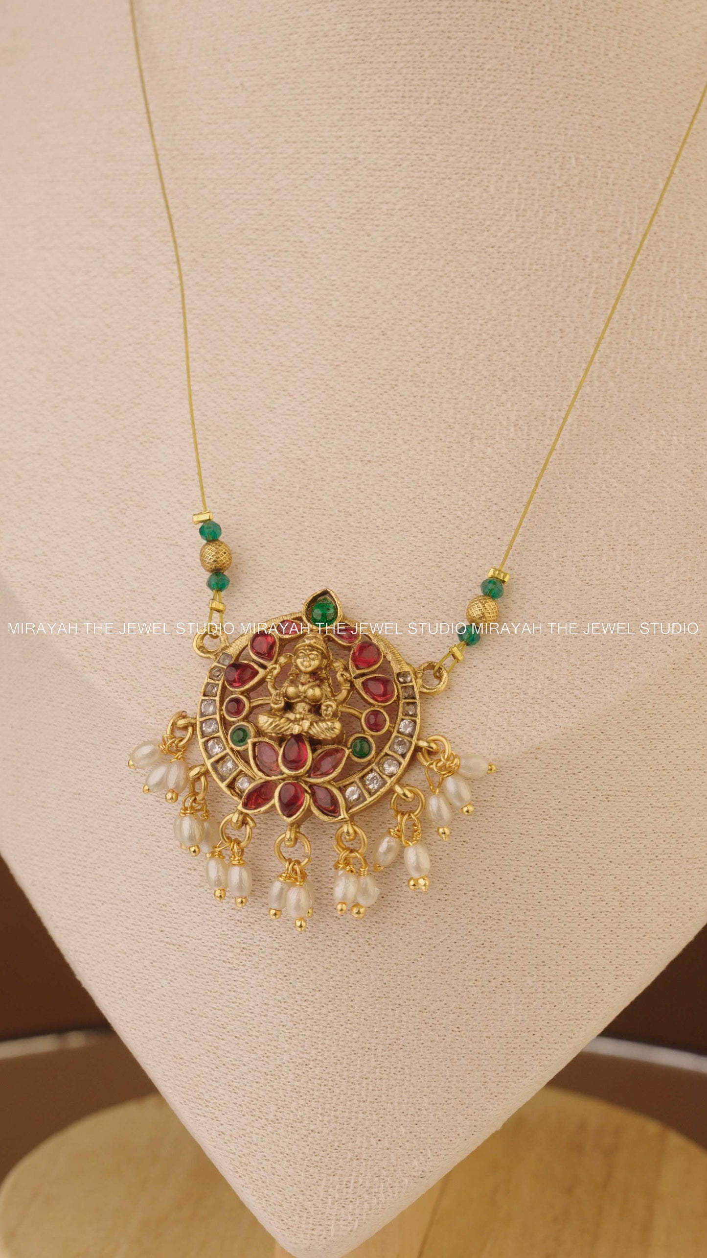 AAROHI INVISIBLE CHAIN