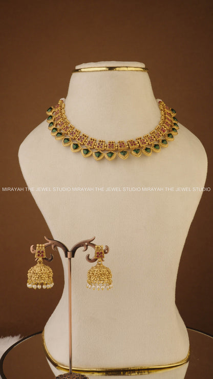 ENAMEL EMPRESS NECKLACE