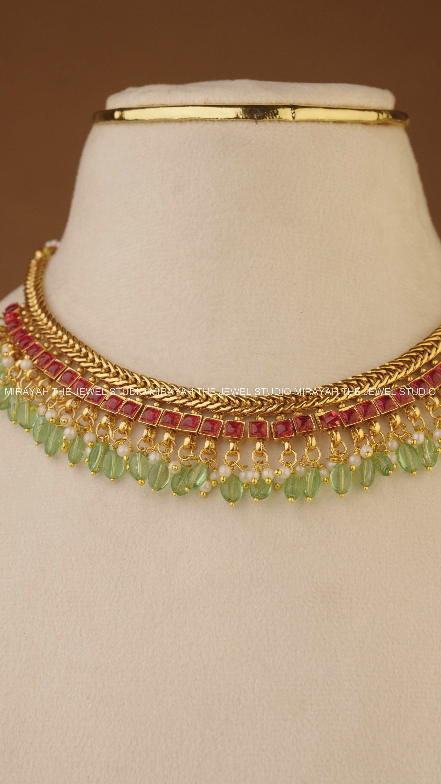 RAJSI ROOP NECKLACE