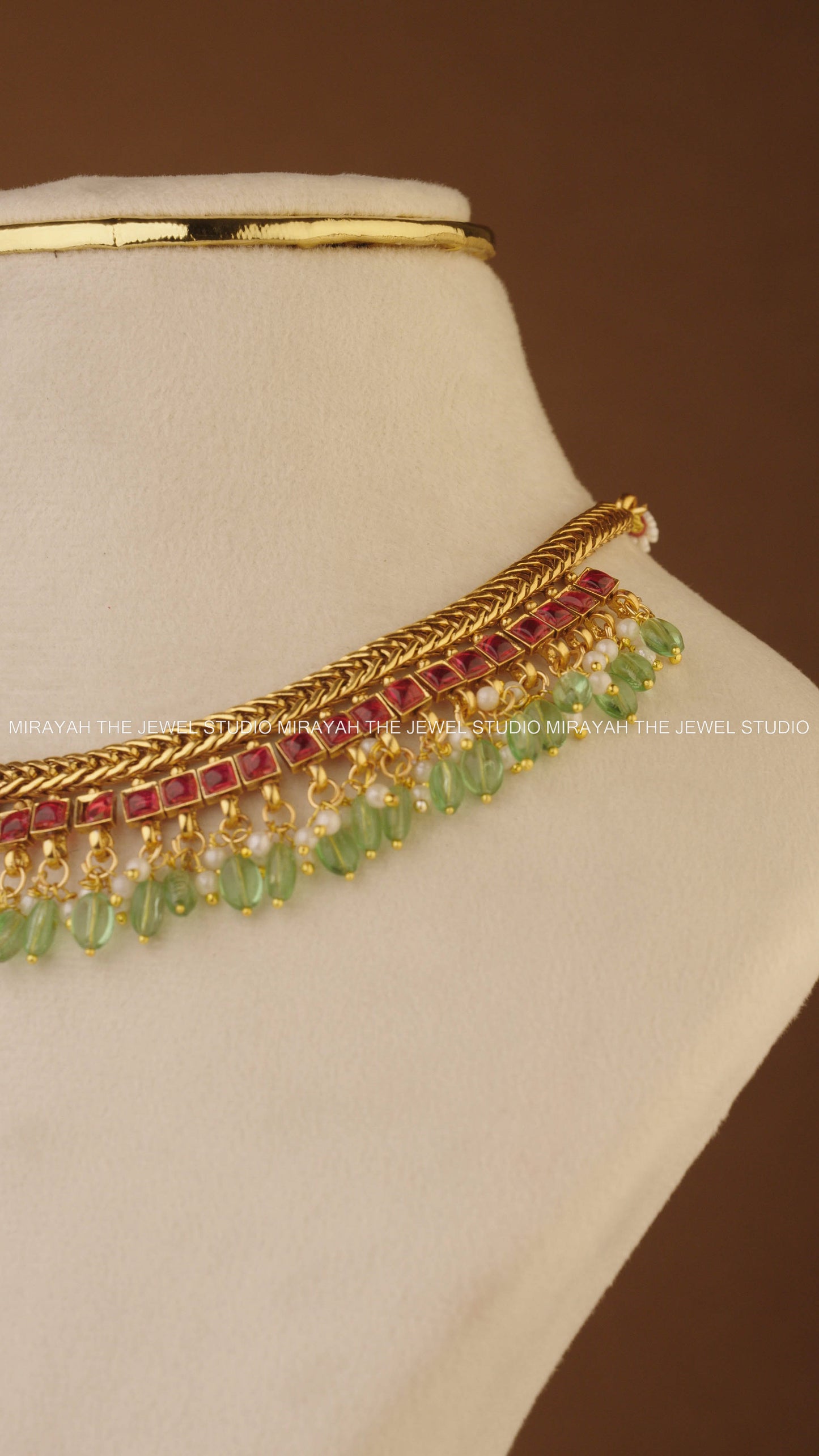 RAJSI ROOP NECKLACE