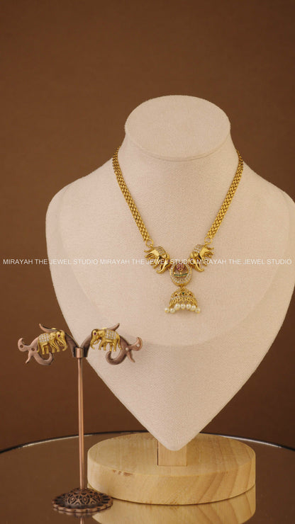 GAJRAJ AD CHOKER - PINK AND GREEN