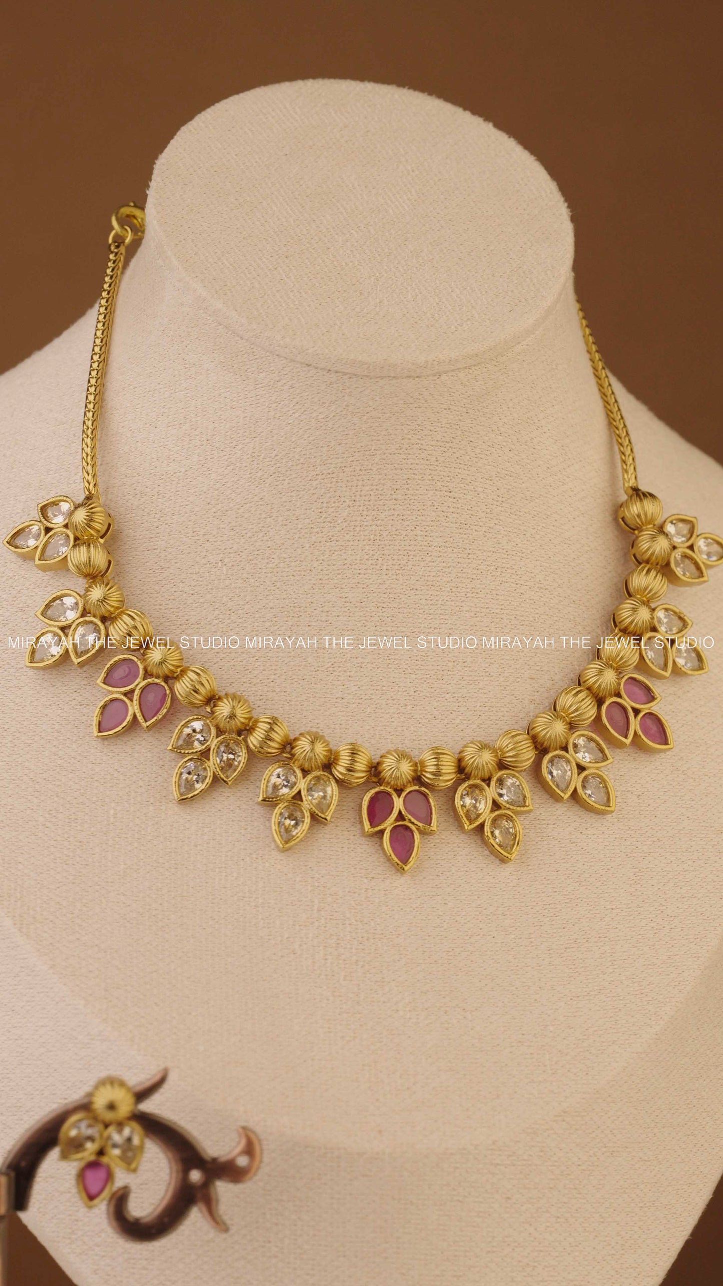 TWILIGHT PETALS NECKLACE - RUBY AND WHITE