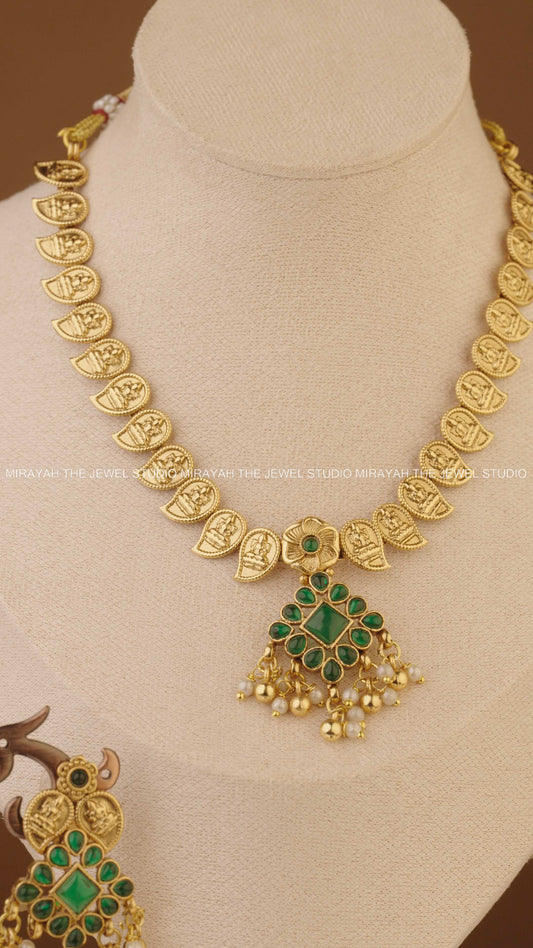 KAUSALYA VILASAH NECKLACE