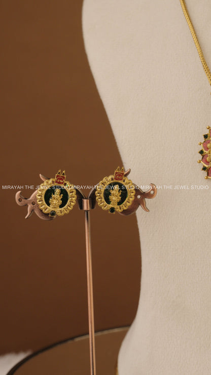 DIVYA MANDALA NACKLACE