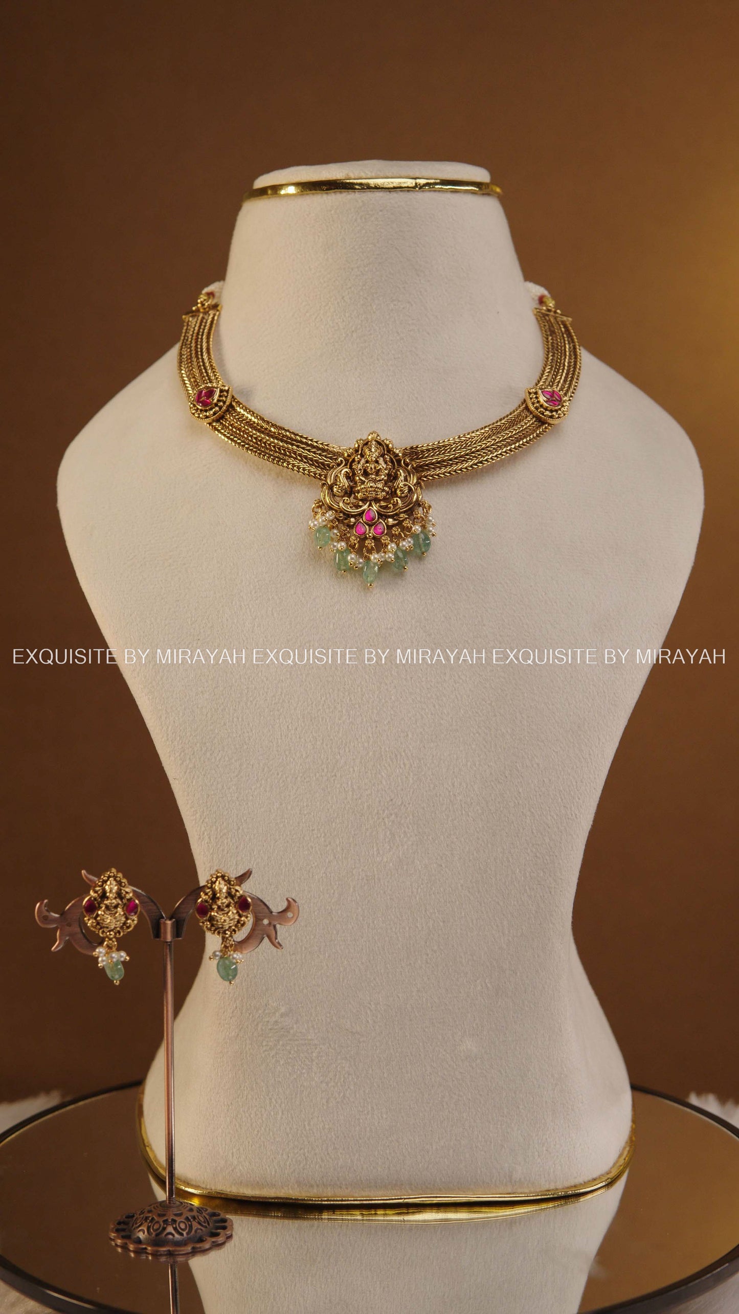 RAJ AMRUTHAM GOLD NECKLACE