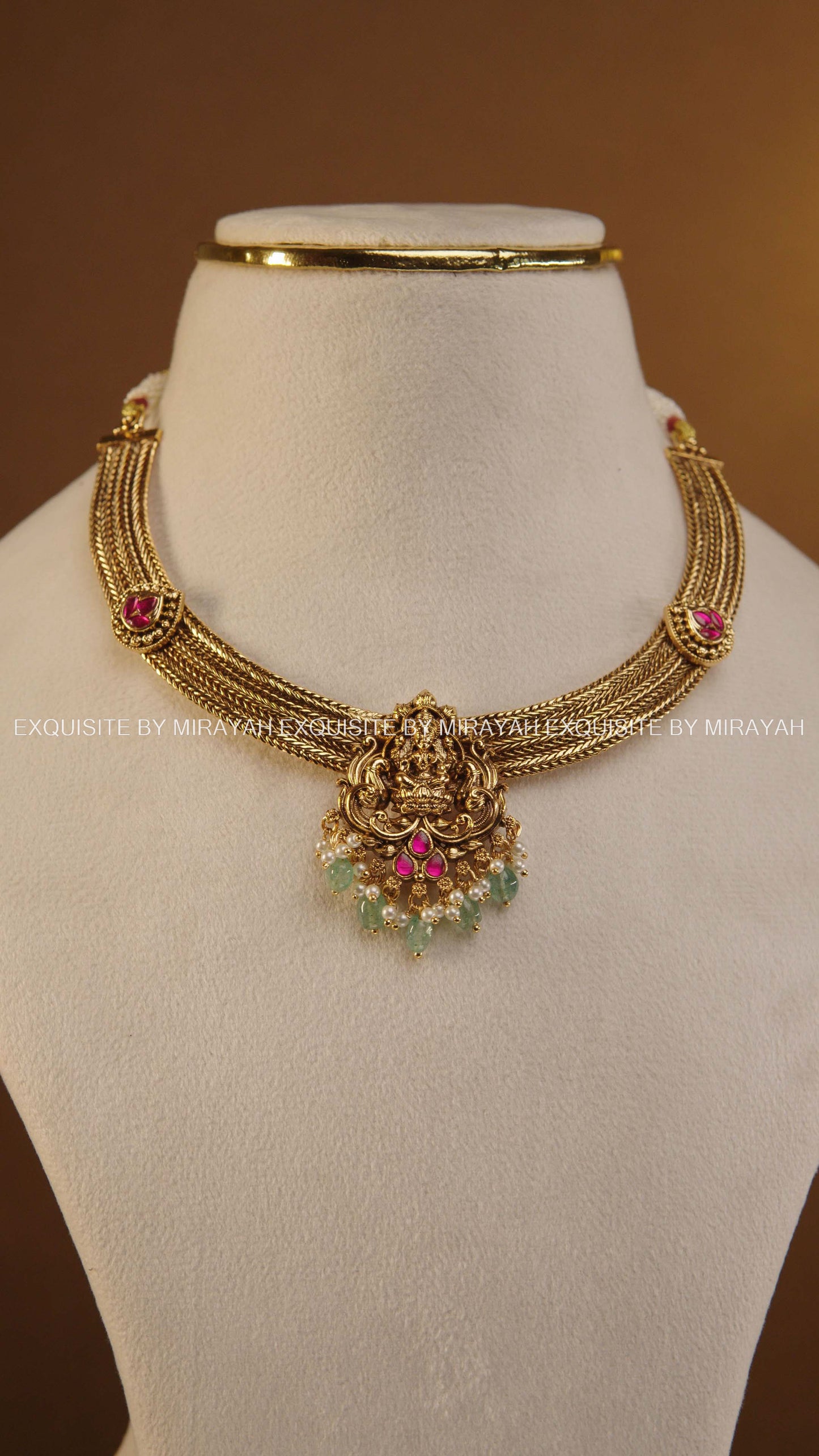RAJ AMRUTHAM GOLD NECKLACE