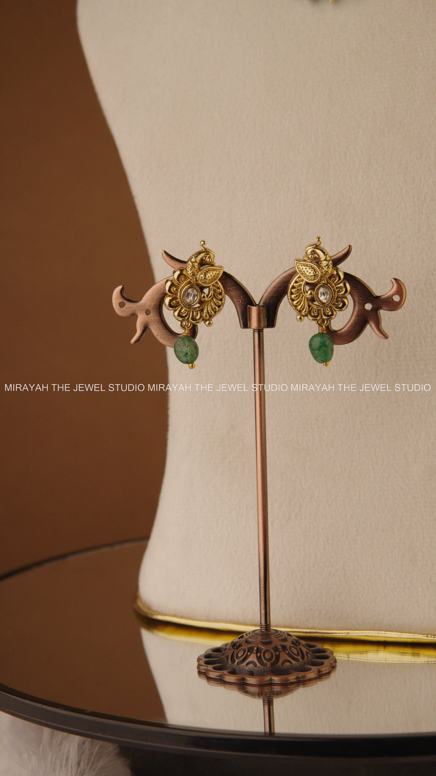 GOLD ALANKAARA CHOKER