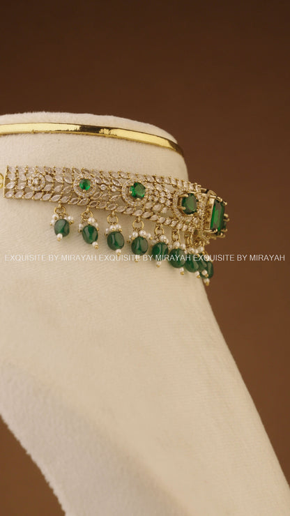 REGALE EMERALD CHOKER