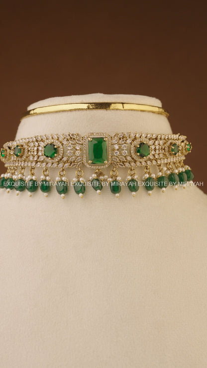 REGALE EMERALD CHOKER