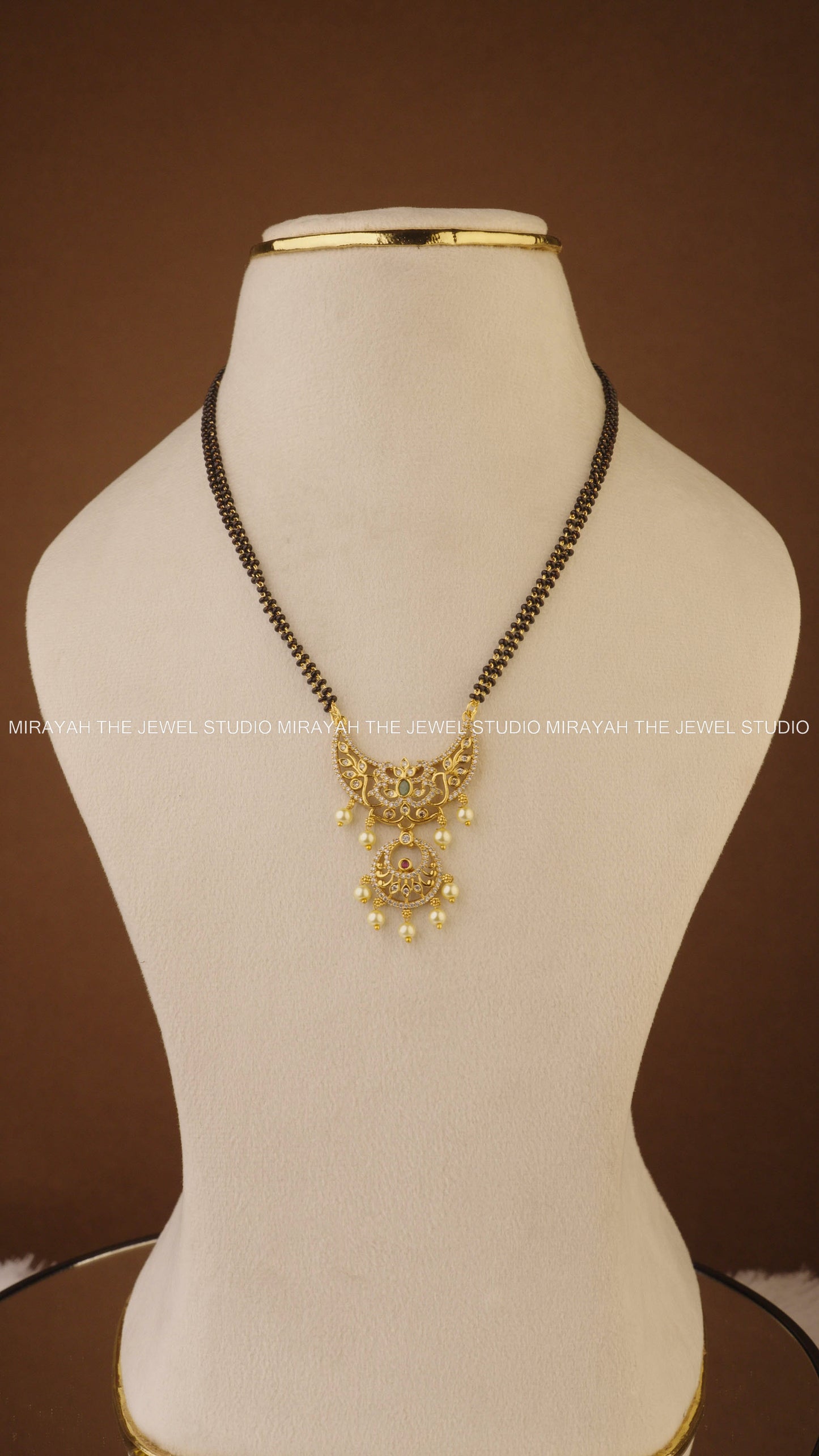 BLACK BEAD CRESCENT NECKLACE