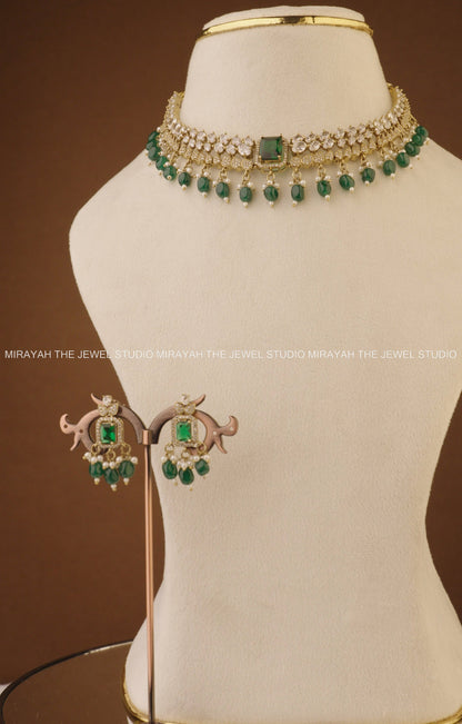 NAIRA KUNDAN ELEGANCE NECKLACE