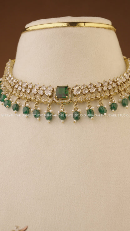 NAIRA KUNDAN ELEGANCE NECKLACE