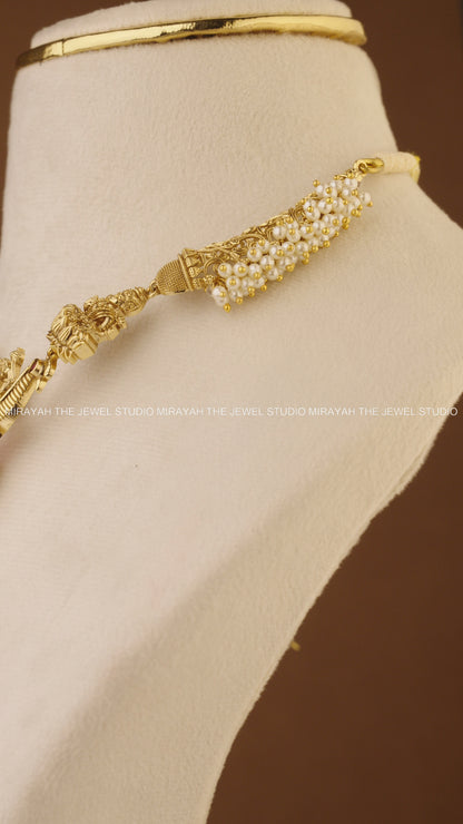 DEVYANI PEARL NECKLACE - PINK