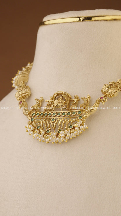 DEVYANI PEARL NECKLACE - GREEN