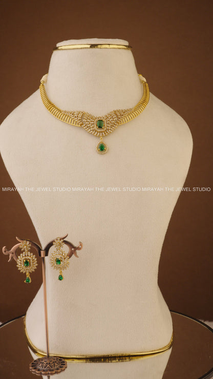 HEERA SHINE AD NECKLACE - GREEN