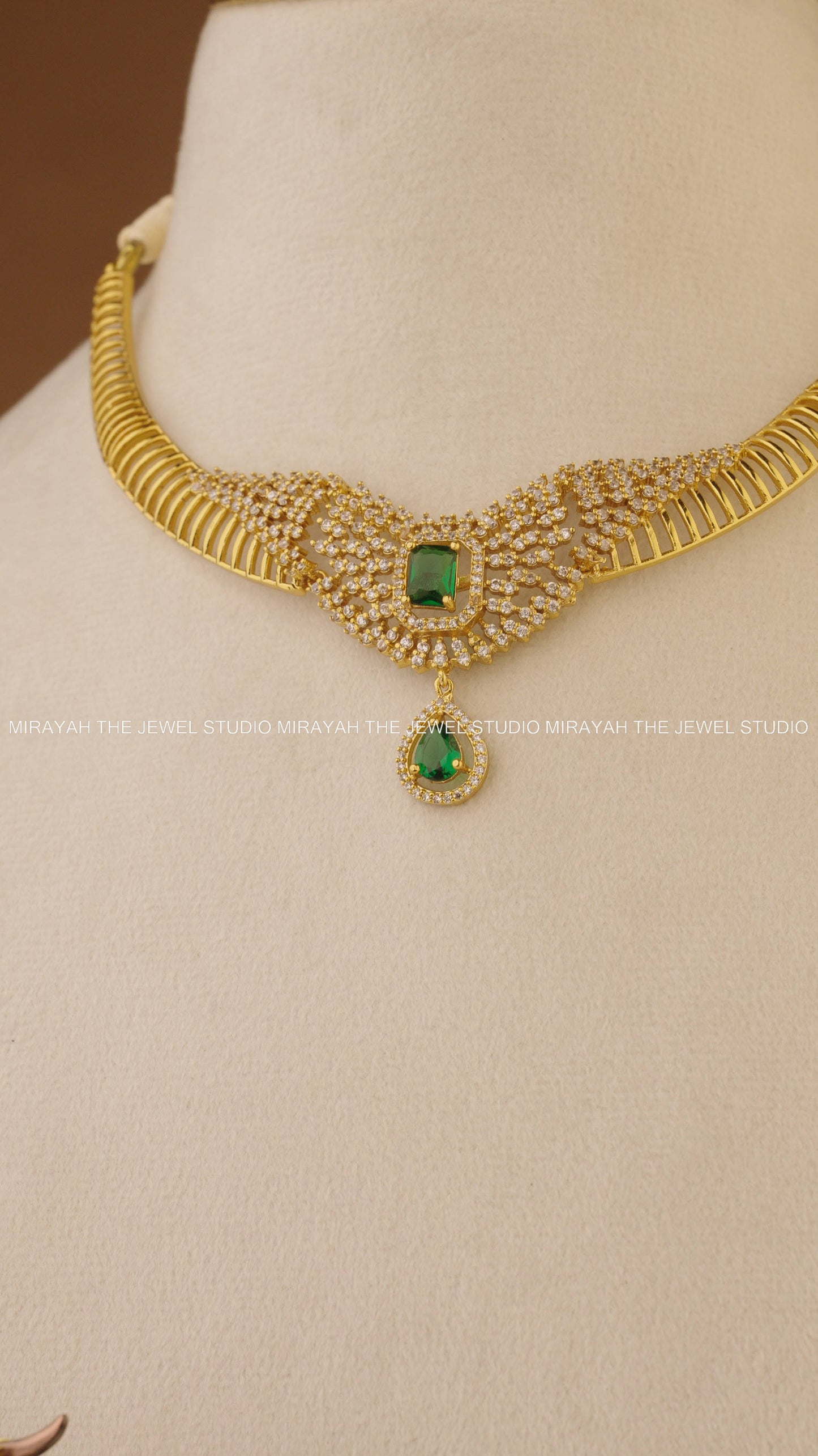 HEERA SHINE AD NECKLACE - GREEN