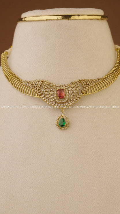 HEERA SHINE AD NECKLACE - RED AND GREEN