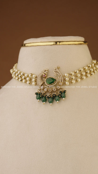 PEACOCK GRACE CHOKER