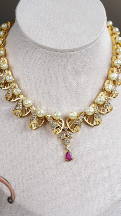 PREMIUN AD SHELL PEARL NECKLACE - RUBY