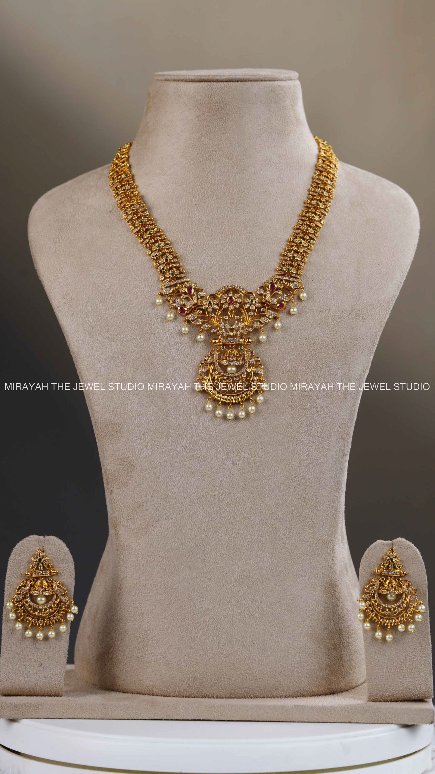 GOLD MAYURI AD MID HARAM