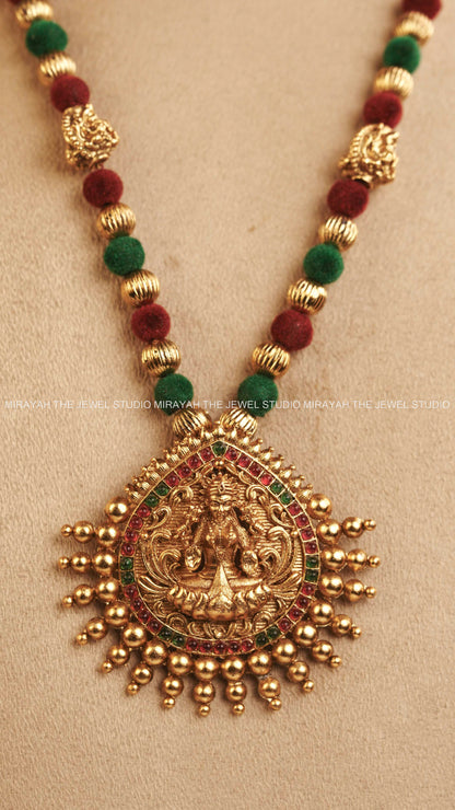 THREADED LAKSHMI PENDANT HARAM