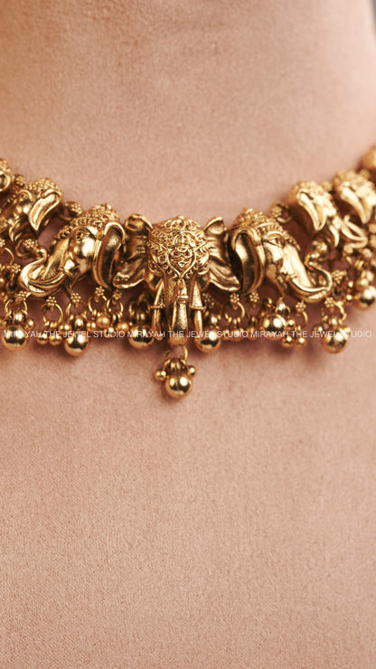 CLUSTERED VINAYAK NECKLACE