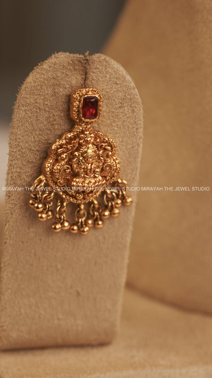 BHAVANI BEADED PENDANT MID HARAM -RED