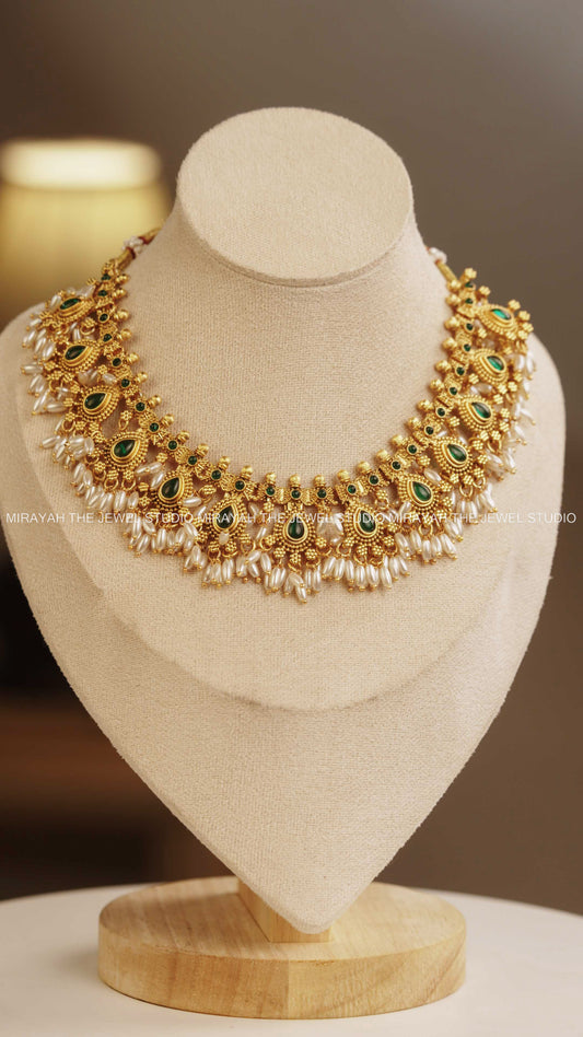 GREEN DROPLET GUTTAPUSALU NECKLACE