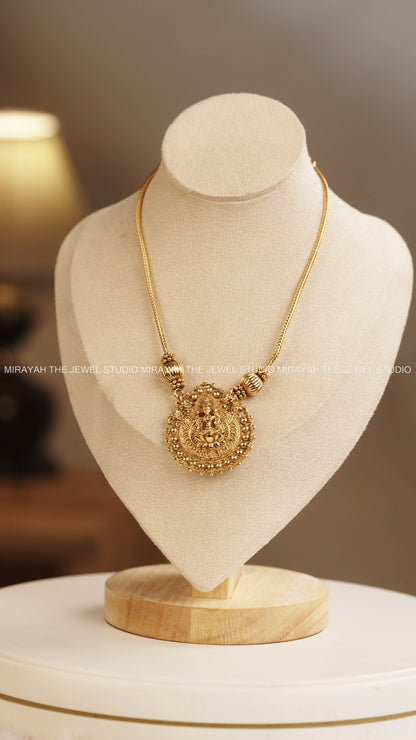 BHARGAVI PENDANT CHAIN