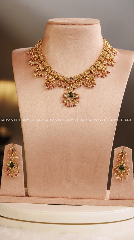 CHERRY RED PEARL NECKLACE