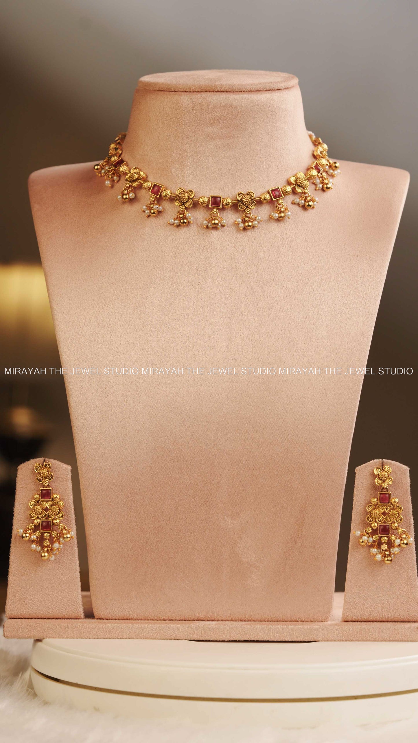 SIMPLE FLOWER PEARL NECKLACE - RED