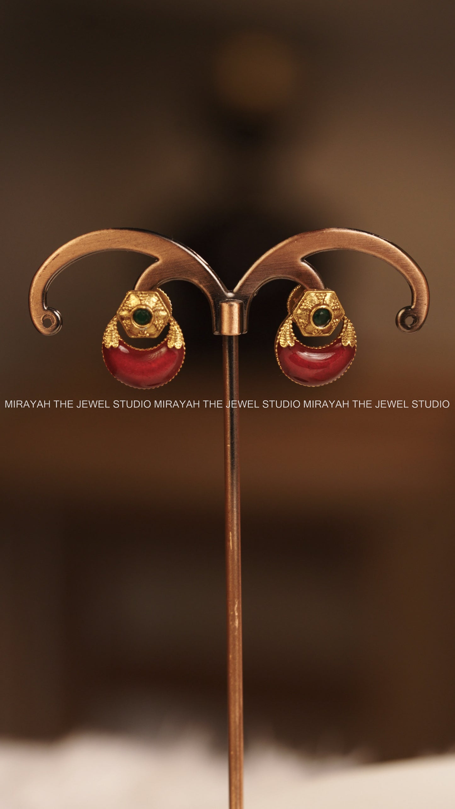 CRESCENT ENAMEL NECKLACE - RED AND GREEN