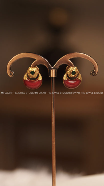 CRESCENT ENAMEL NECKLACE - RED AND GREEN