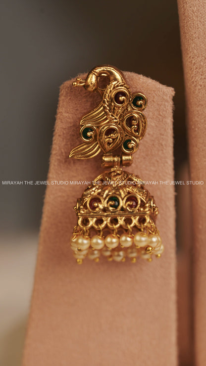 PEARL RADHE KRISHNA HARAM - RED AND GREEN