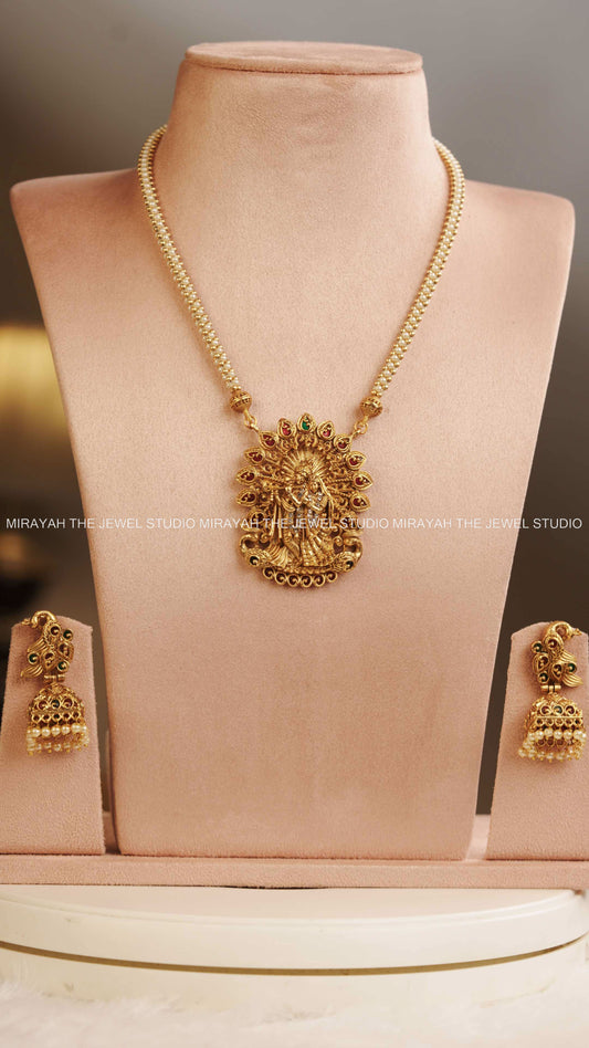 PEARL RADHE KRISHNA HARAM - RED AND GREEN