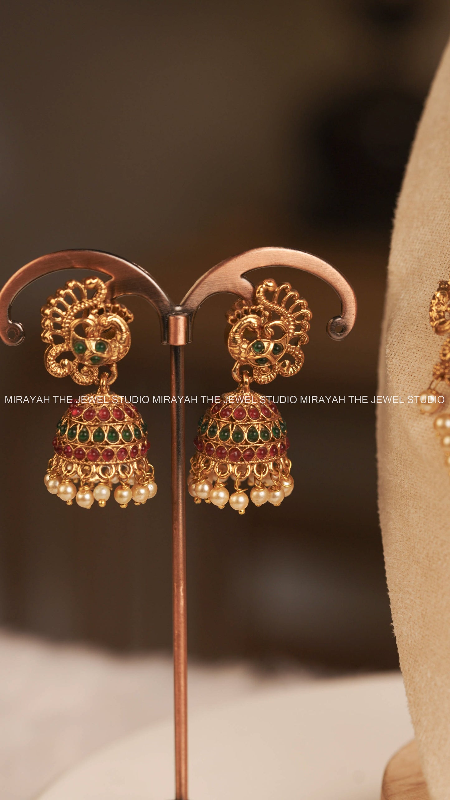 DEVIKA PEACOCK NECKLACE - RUBY AND GREEN