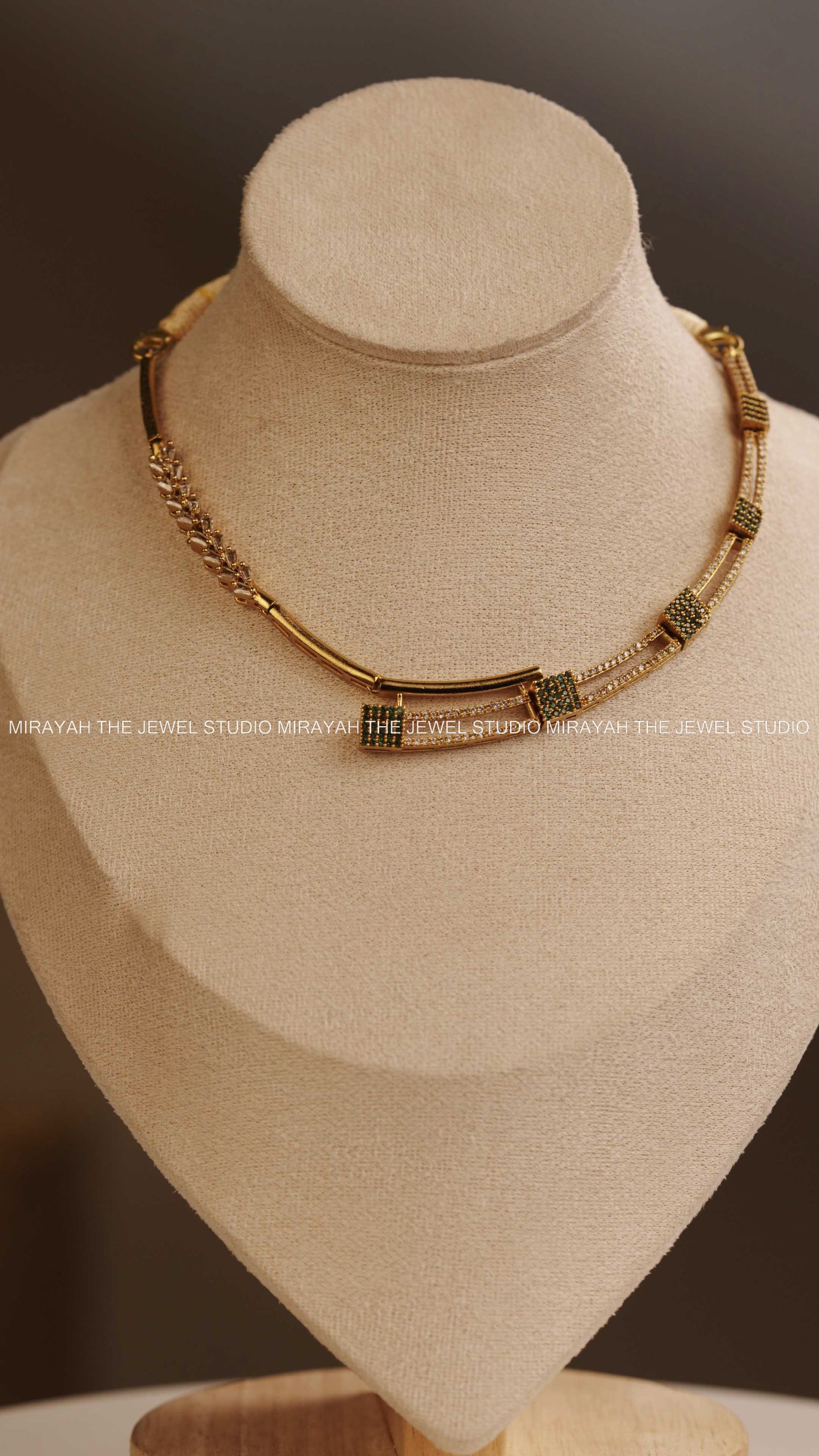 PREMIUM AD SQUARED HASLI - GREEN