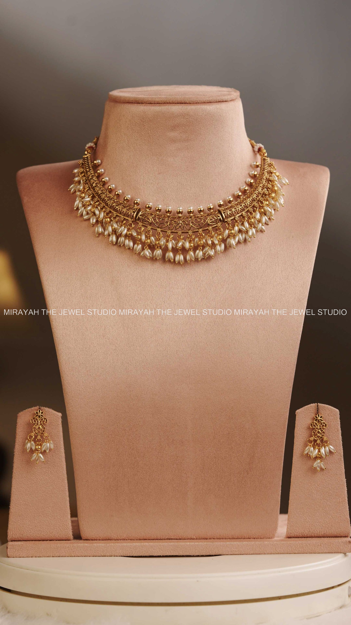 FLORAL CUT GUTTAPUSALU NECKLACE