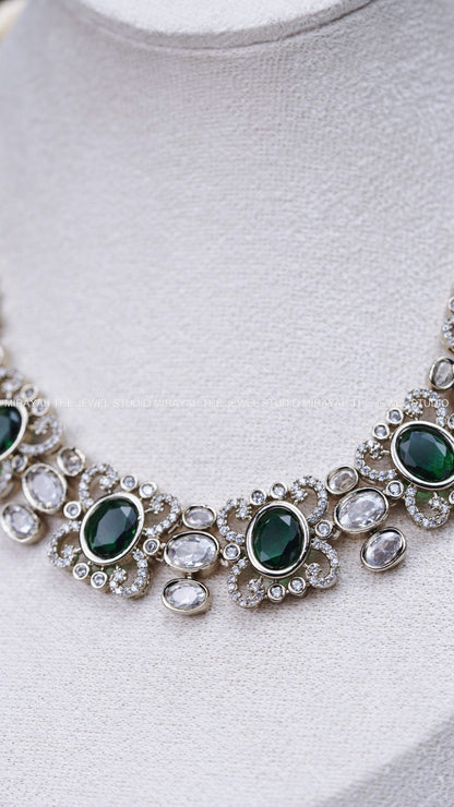 BUTTERFLY DIAMOND ALIKE NECKLACE